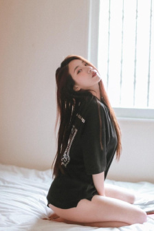 汤芳人体艺术照