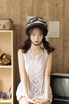 侏儒老头与美娇妻小说